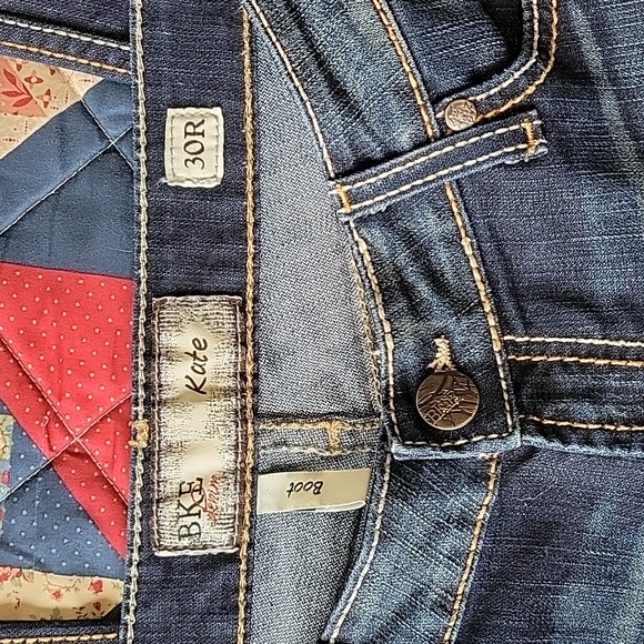 Too short - Picture 8 of 13